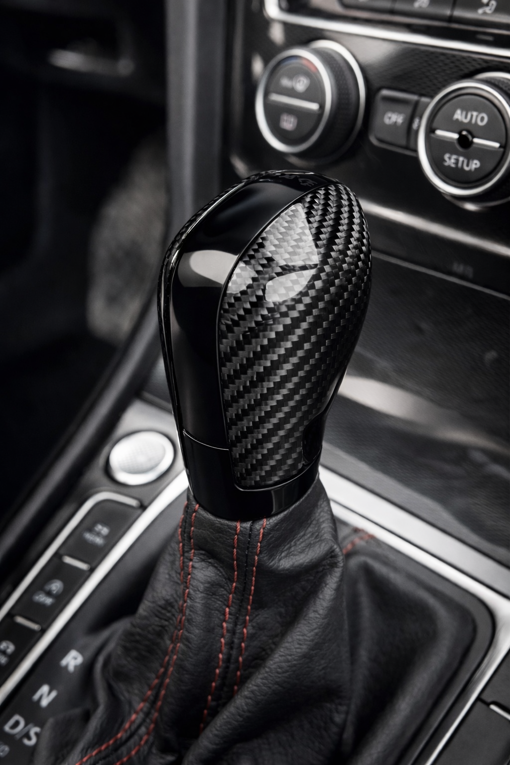 DSG Schaltknauf / Wählhebel Abdeckung VW Golf 7 / 7.5 & Polo AW – GTI, GTD, R-Line, R